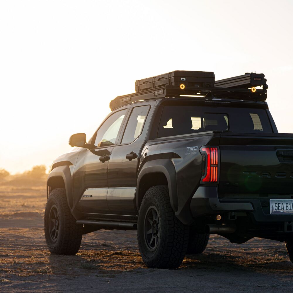 Platform One™ Roof Rack with 360° Lighting - Toyota Tacoma (2024-2026) - #AK-92304