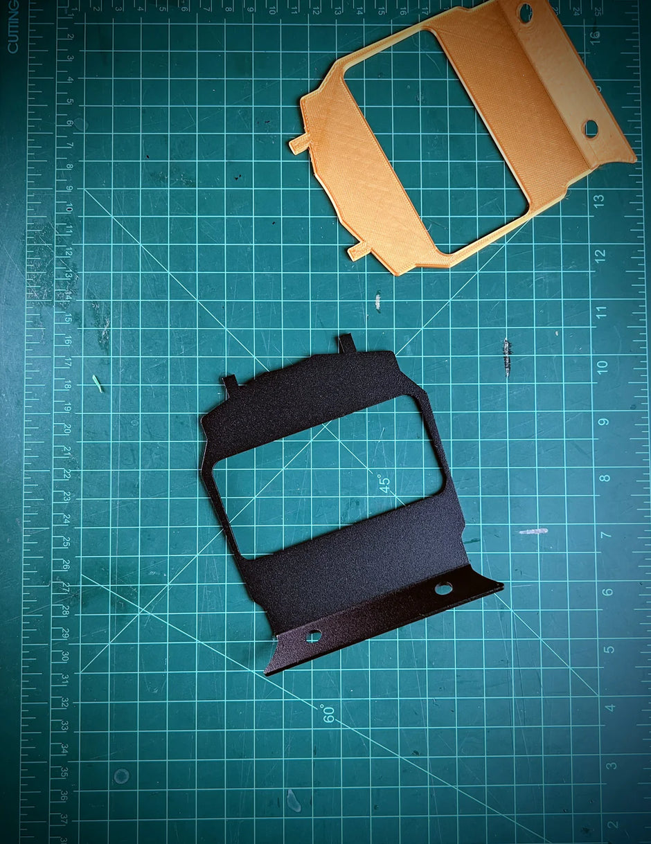 *STAYFLUSH - SWITCHPRO 8 LOWER PLATE