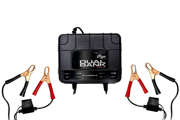 *UTV STEREO - DUAL-BANK BATTERY CHARGER / MAINTAINER