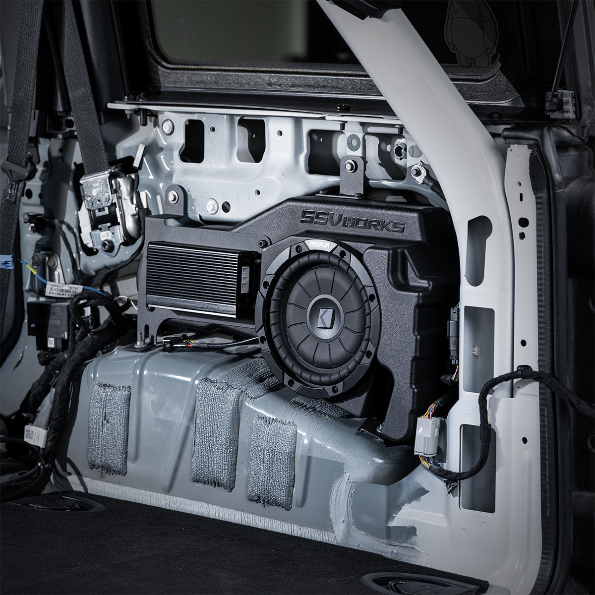 2023-2024 Ford Bronco Factory-Style 8